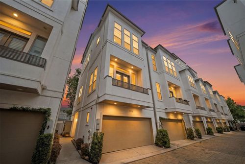 2106 Radcliffe St, Houston, TX, 77007-1810 | Card Image