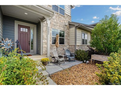 3321 Red Mountain Dr, Loveland, CO, 80538-7196 | Card Image