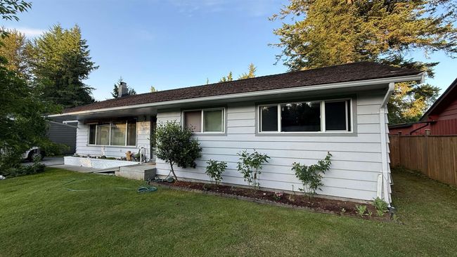 12730 226 St, House other with 3 bedrooms, 1 bathrooms and 4 parking in Maple Ridge BC | Image 30