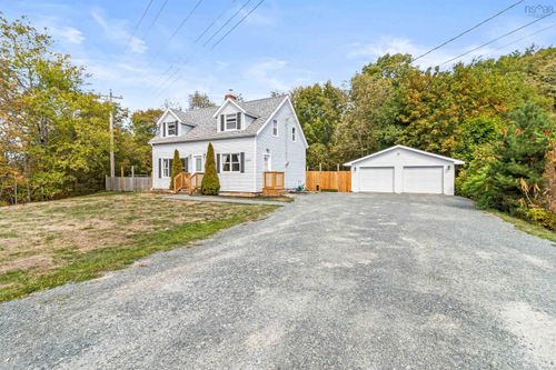 5851 Highway 1, Ellershouse, NS, B0N1L0 | Card Image