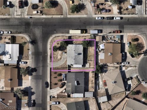 2958 Ferndale St, Las Vegas, NV, 89121-2610 | Card Image