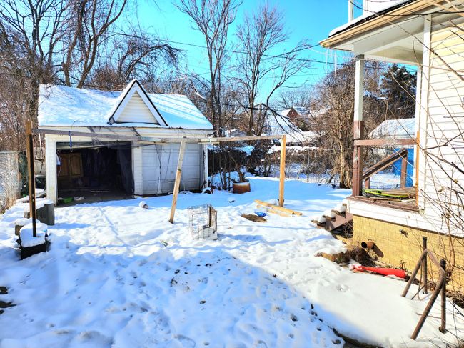 5953 Lakeview St, House other with 3 bedrooms, 2 bathrooms and null parking in Detroit MI | Image 27