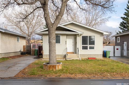 n-822 Hayworth Cres N, Regina, SK, S4X1Y1 | Card Image