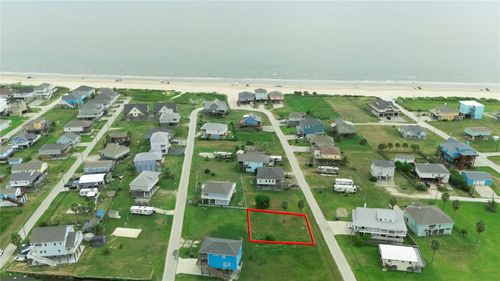 890 Gregory Ln, Crystal Beach, TX, 77650 | Card Image
