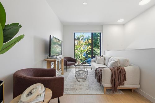 2408 E 12th Ave, Vancouver, BC, V5N | Card Image