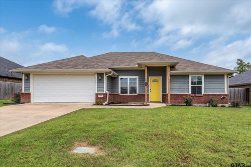 415 Harrell Dr, Chandler, TX, 75758 | Card Image
