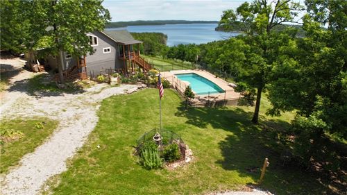 139 North Pt, Yellville, AR, 72687-8162 | Card Image