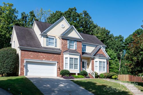 6207 Glencairn Ct, Charlotte, NC, 28269-0602 | Card Image