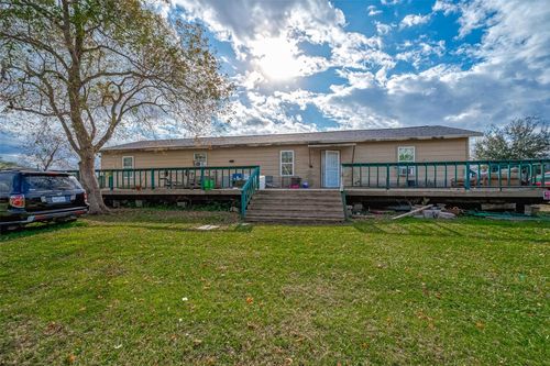 15510 Marek Ln, Guy, TX, 77444-8709 | Card Image