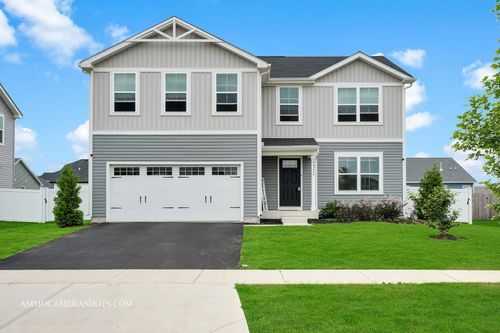 531 Larkspur Ln, Hampshire, IL, 60140-0059 | Card Image