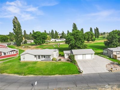 10725 Handicap Drive Se, House other with 3 bedrooms, 2 bathrooms and 2 parking in Warden WA | Image 1