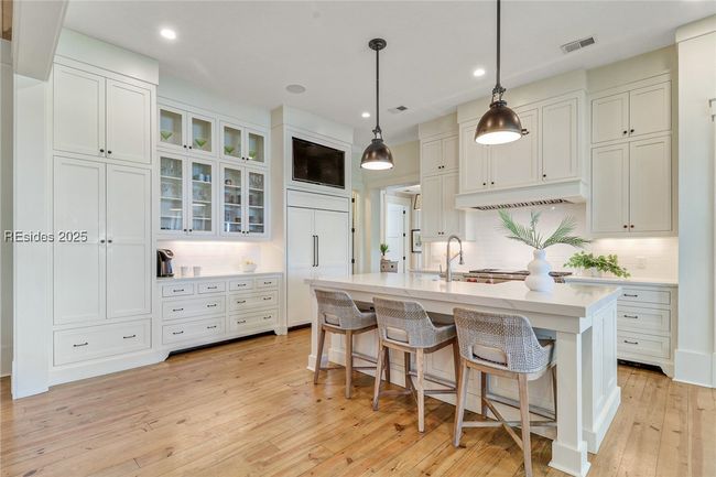 24 Carrier Blf, House other with 5 bedrooms, 5 bathrooms and null parking in Bluffton SC | Image 12