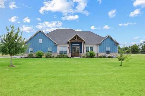 140 Clayton Xing, Springtown, TX, 76082-2500 | Card Image