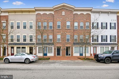 709 Skippers Ln, ANNAPOLIS, MD, 21401-1121 | Card Image