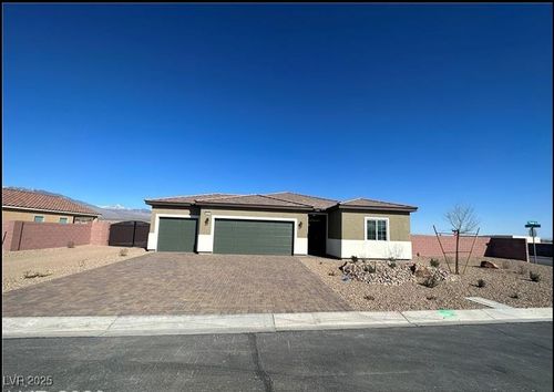 1621 Pinedale St, Pahrump, NV, 89060-4247 | Card Image