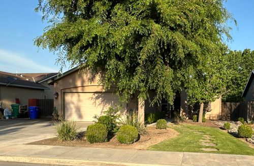 956 N Villa, Porterville, CA, 93257 | Card Image