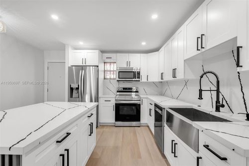 apt-1211-1890 W 56th St, Hialeah, FL, 33012-7367 | Card Image