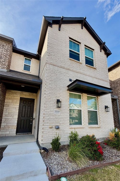 3215 Midnight Dr, Sachse, TX, 75048-4784 | Card Image