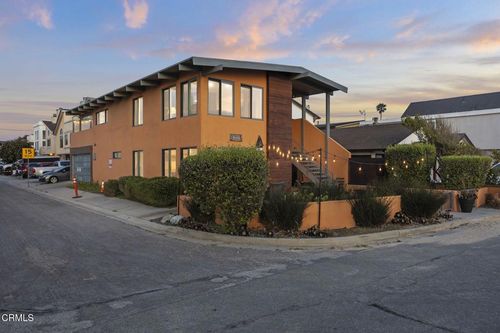 2924 Lakeshore Ct, Oxnard, CA, 93035 | Card Image