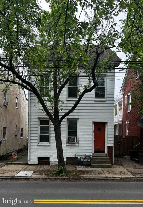 2-262 Beech St, POTTSTOWN, PA, 19464-5557 | Card Image