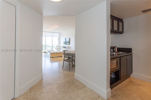 n6-f-9595 Collins Ave, Surfside, FL, 33154-2618 | Card Image