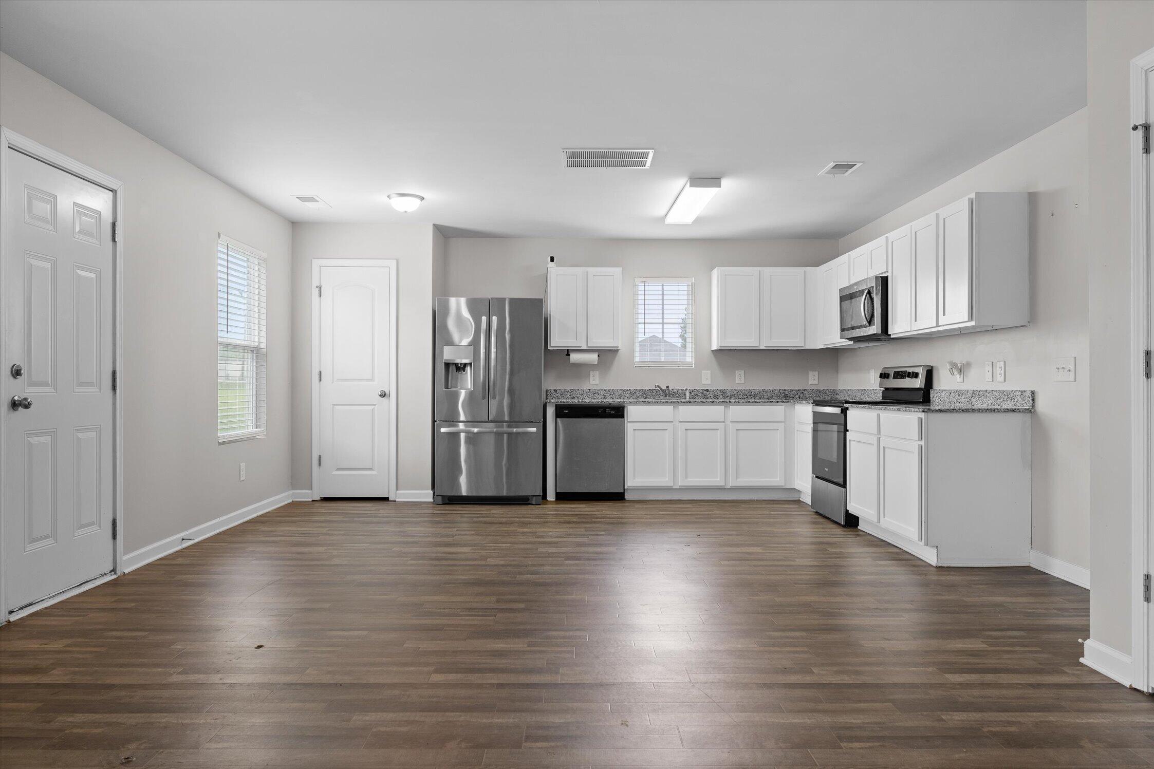Residential in Chatsworth 5