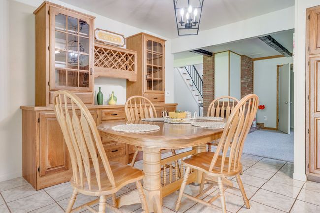 Dining Area | Image 15