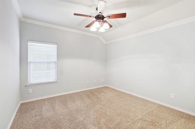 1005 Greenview Ln, House other with 3 bedrooms, 3 bathrooms and null parking in Savannah TX | Image 17