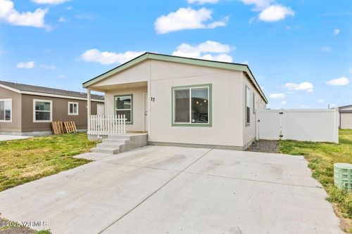 unit-17-2802 S 5th Ave, Union Gap, WA, 98903-1478 | Card Image