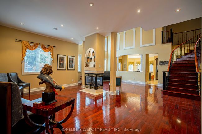 26 Jacob Brill Cres, House other with 6 bedrooms, 5 bathrooms and 4 parking in Brampton ON | Image 9