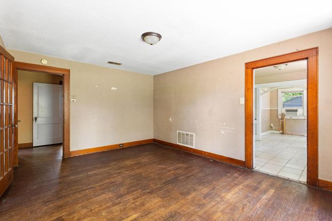 800 N Woods St, House other with 2 bedrooms, 1 bathrooms and null parking in Sherman TX | Image 12