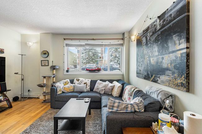 2 - 1715 13 Street Sw, Home with 2 bedrooms, 1 bathrooms and 1 parking in Calgary AB | Image 7