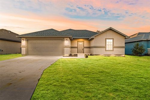 1954 Admiral Ln, Aransas Pass, TX, 78336-3065 | Card Image