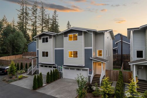 b-13128 12th Dr Se, Everett, WA, 98208-7217 | Card Image