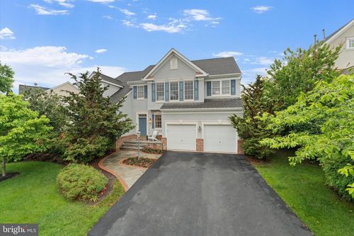 6040 Wake Crest Ct, HAYMARKET, VA, 20169-3230 | Card Image