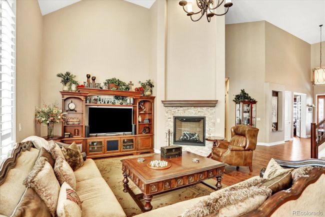 9164 E Lost Hill Trl, House other with 5 bedrooms, 6 bathrooms and 3 parking in Lone Tree CO | Image 10