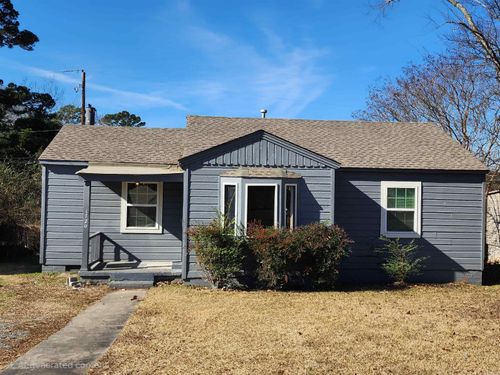 1720 Green Meadow Dr, Little Rock, AR, 72204-2829 | Card Image