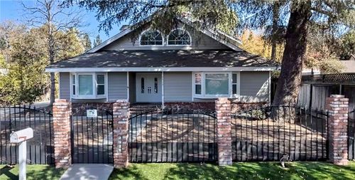 5712 Donna Ave, Tarzana, CA, 91356 | Card Image