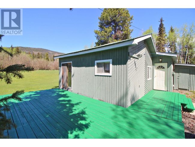 3970 Drive In Rd, House other with 2 bedrooms, 1 bathrooms and null parking in Houston BC | Image 25