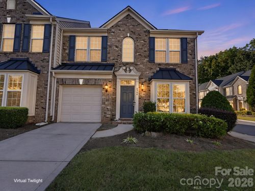 5904 Union Pacific Ave, Charlotte, NC, 28210-4489 | Card Image