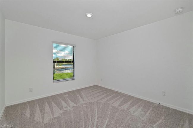 869 General Chesty Puller Ct, House other with 3 bedrooms, 2 bathrooms and 2 parking in LABELLE FL | Image 16