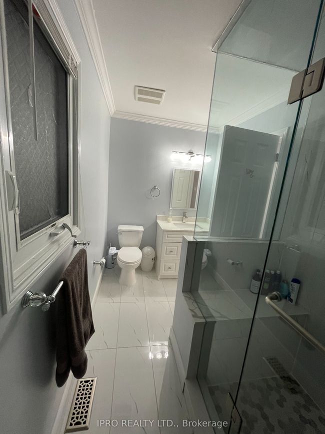 2438 King Forrest Dr, House other with 5 bedrooms, 5 bathrooms and 2 parking in Mississauga ON | Image 22