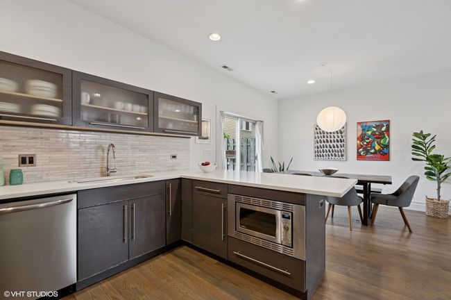 3565 W Wabansia Ave, Townhouse with 3 bedrooms, 3 bathrooms and 1 parking in Chicago IL | Image 5