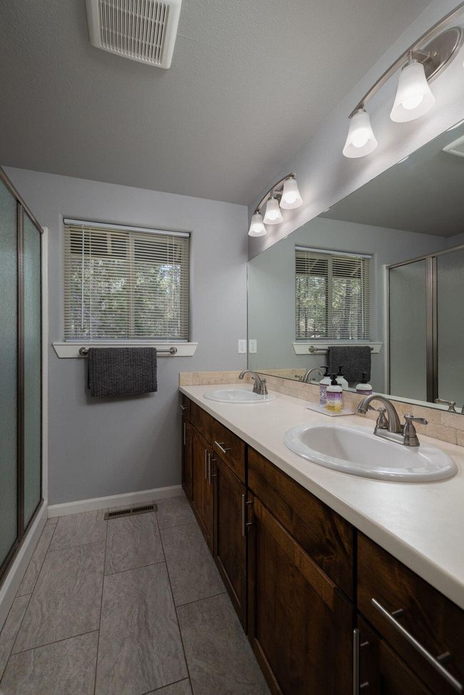 55659 SWan Rd (18 of 36) | Image 13