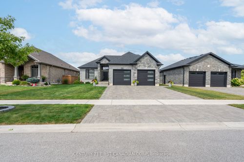 16 Foxborough Pl, Thorndale, ON, N0M2P0 | Card Image