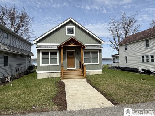 29 Loomis Bay Rd, Ashville, NY, 14710-9706 | Card Image