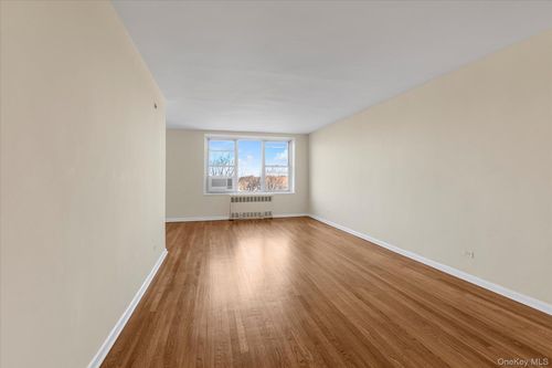 apt-6d-209 18th Ave, Bayside, NY, 11360-1425 | Card Image