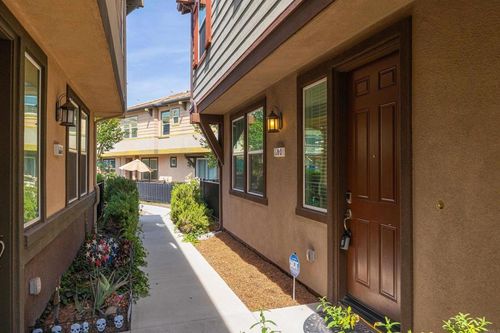 3-1510 Winter Ln, Chula Vista, CA, 91915-2681 | Card Image