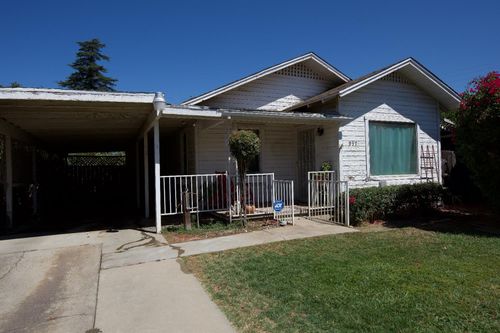 937 E 6th Street, Madera, CA, 93638 | Card Image