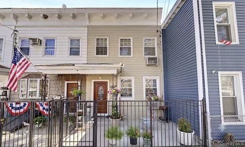87-12 95th Ave, Ozone Park, NY, 11416-1315 | Card Image